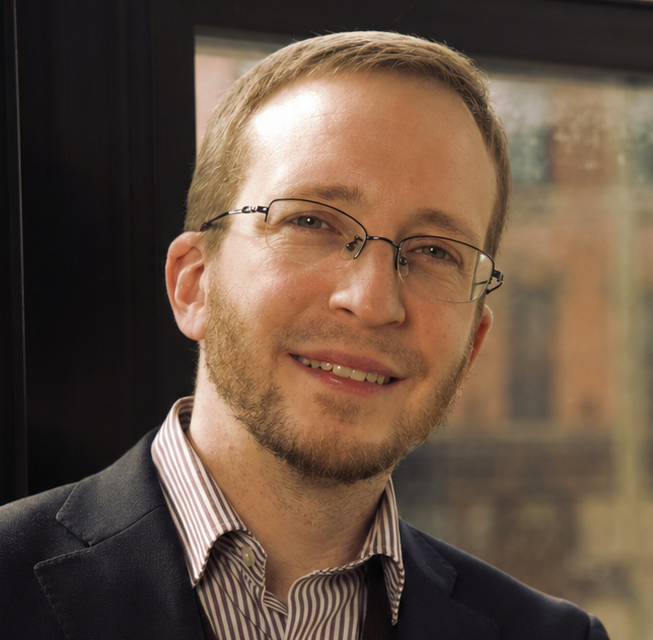 Dr. Alexander Krieg